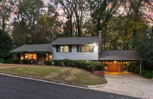 Το κτήριο όπου στεγάζεται  η παραθεριστική κατοικία