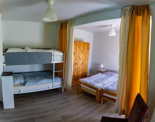 Postel nebo postele na pokoji v ubytování Ferienwohnung Muschel