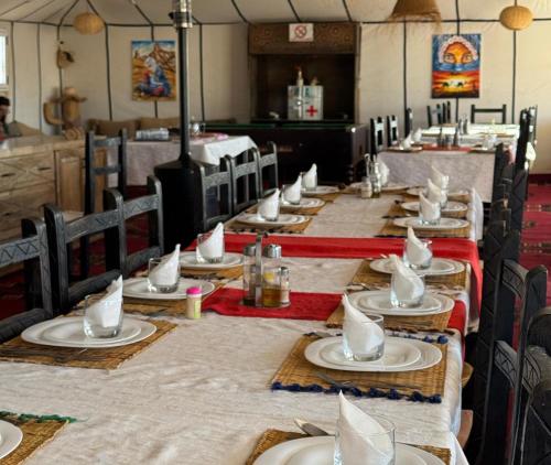 Εστιατόριο ή άλλο μέρος για φαγητό στο Bafana Desert Camp