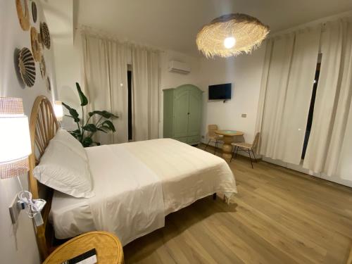 Μια τηλεόραση ή/και κέντρο ψυχαγωγίας στο Maison Voyage Messina