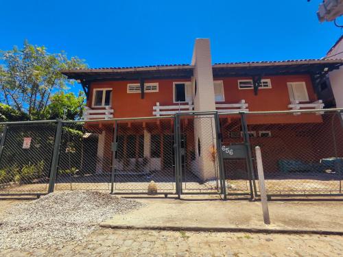 Το κτήριο όπου στεγάζεται  το πανδοχείο