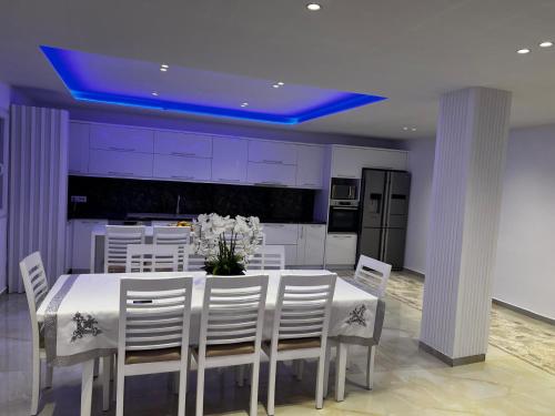 Galeriebild der Unterkunft IK Villa in Ljaknasi