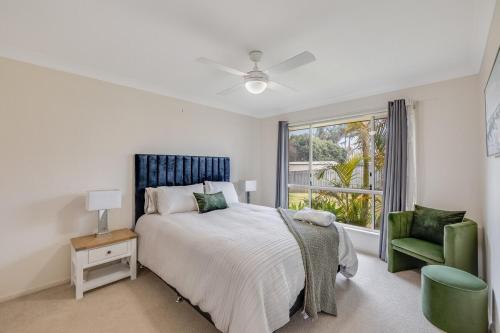 Ένα ή περισσότερα κρεβάτια σε δωμάτιο στο The Complete Package, Near Gabbinbar!