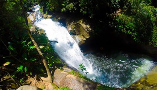 Φυσικό τοπίο κοντά σε αυτό το καταφύγιο