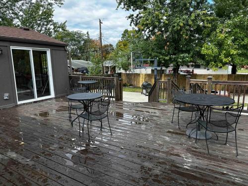 Το κτήριο όπου στεγάζεται  η παραθεριστική κατοικία