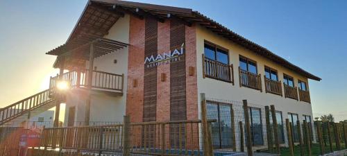 Tòa nhà nơi căn hộ tọa lạc