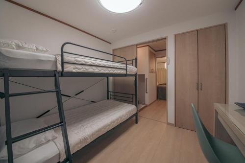 Private house near Umeda, limited to one group per day entire house 6 min walk to Nakazakicho station