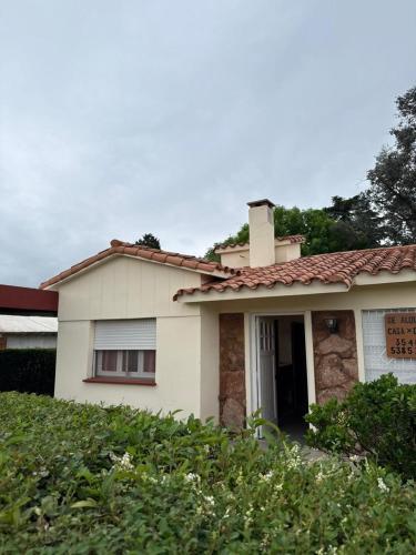 Το κτήριο όπου στεγάζεται  το διαμέρισμα