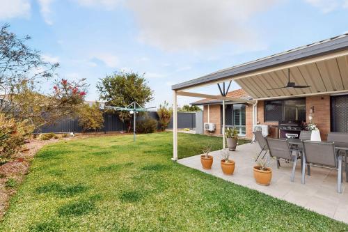 Φωτογραφία από το άλμπουμ του 4Bedroom Peaceful Springfield Home σε Goodna