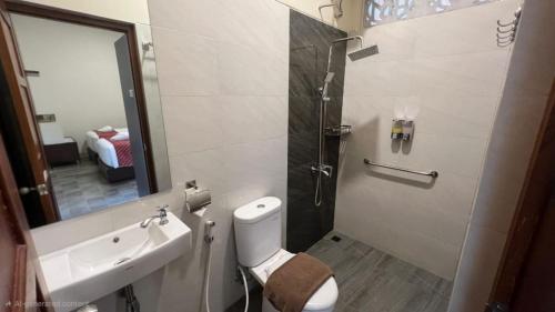 Ένα μπάνιο στο Yuwono Hotel & Villa Malioboro