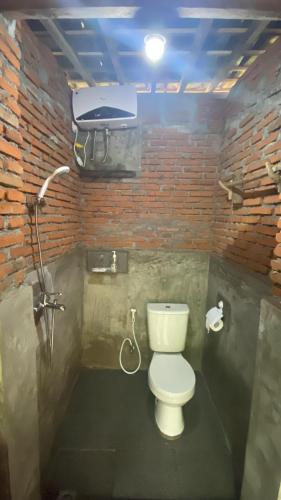 Ένα μπάνιο στο House of Lesmana