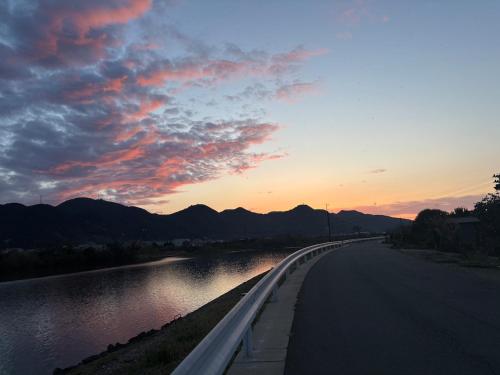 Φυσικό τοπίο κοντά σε αυτή η παραθεριστική κατοικία