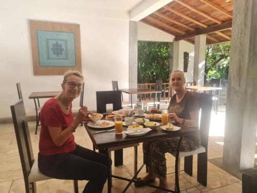 Jídlo v hotelu nebo okolí