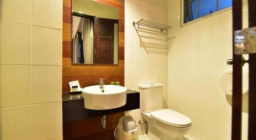 Koupelna v ubytování The Breeze Lipe Resort