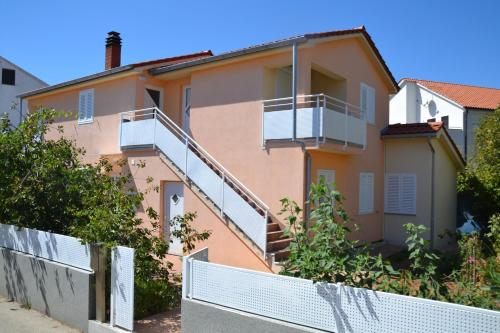Apartment Klara Otium