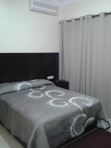 Cama o camas de una habitación en Hotel de la Mediterranee