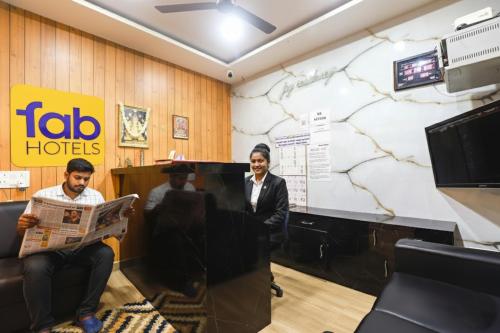 Επισκέπτες που μένουν στο FabHotel Joy Residency