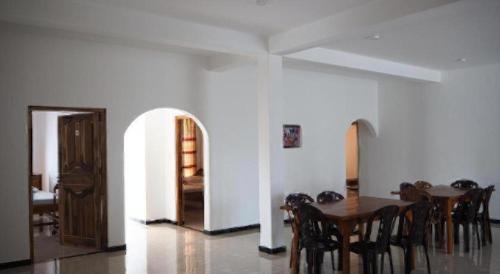 Khu vực ghế ngồi tại Hotel Glee