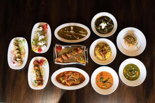 Φαγητό σε αυτό το ξενοδοχείο ή κάπου εκεί κοντά