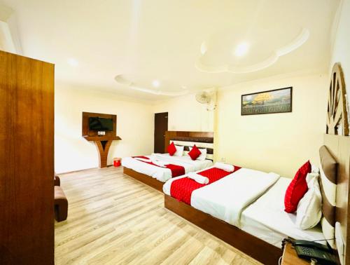 Postel nebo postele na pokoji v ubytování Rose Garden