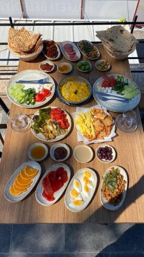 Φαγητό σε αυτό το ξενοδοχείο ή κάπου εκεί κοντά