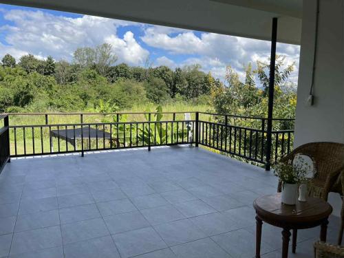 Rõdu või terrass majutusasutuses TT Haus Chiangdao