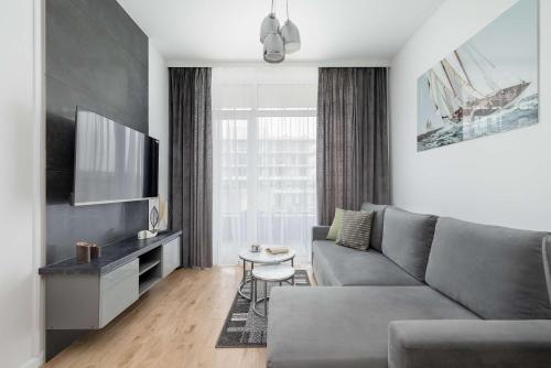 Ku Morzu Przytulny Apartament Blisko Plaży Parking & Balkon by Noclegi Renters