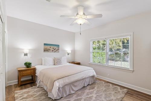 Ένα ή περισσότερα κρεβάτια σε δωμάτιο στο Simone Tranquilla - 2010 Bruce Drive