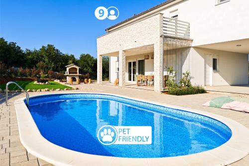 Villa David - Pet friendly - New villa for 9 person