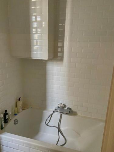Beautiful new apartment close to Montmartre