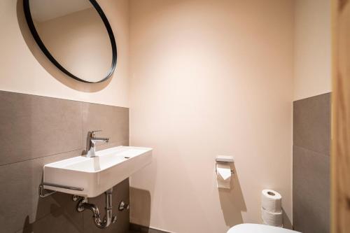 Imagen de la galería de Heidi-Hotel Falkertsee - Kinderhotel, en Patergassen