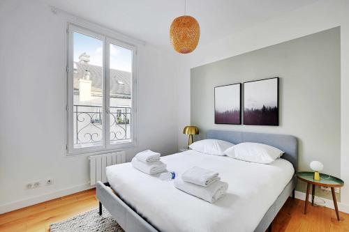 Modern flat 2P in the heart of MARAIS