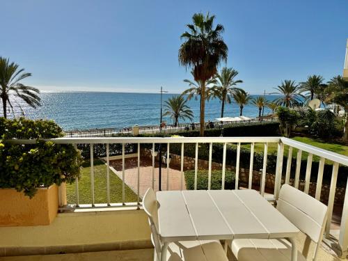 Foto Neptuno Beachfront Apartments 4