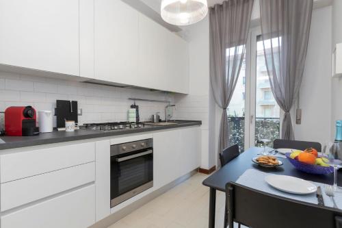 Gambara M1 - 15 min to Duomo, balcony, AC&WiFi