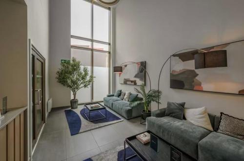 NEW 1 bed Central Birmingham Fast Wi-Fi, Smart TV photo 8