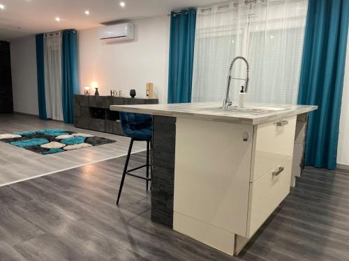 Φωτογραφία από το άλμπουμ του Le Cosy Five maison moderne σε Jonage