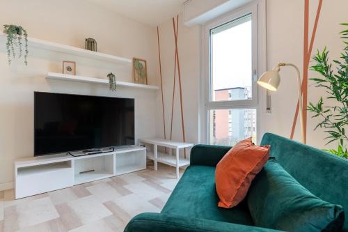 S&M Apartments- Urban stripes 2 Bedrooms near underground M2 and Navigli Milano