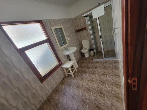 Ένα μπάνιο στο Bel Canto Lodge