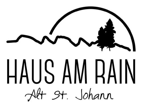 ein schwarz-weißes Logo für eine Farm mit einem Ahornbaum in der Unterkunft Ferienhaus für Gruppen im Wandergebiet und an der Piste in Alt Sankt Johann