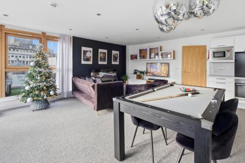 Penthouse Noir - Wyndale Living - Central BHam 2BR photo 59