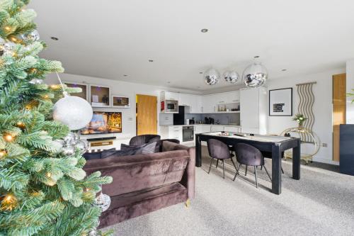Penthouse Noir - Wyndale Living - Central BHam 2BR photo 60
