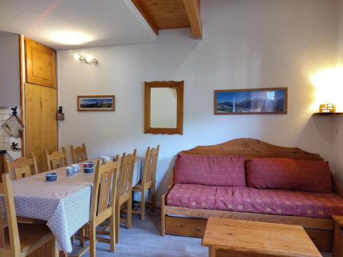 Appartement Duplex 8 Pers, Calme, Près Navettes et Piscine - FR-1-508B-17