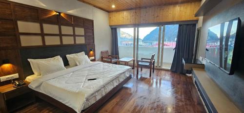 Ένα ή περισσότερα κρεβάτια σε δωμάτιο στο Lake Avenue