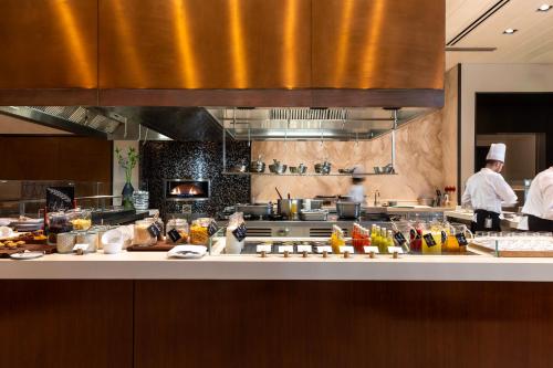 Φαγητό σε αυτό το ξενοδοχείο ή κάπου εκεί κοντά