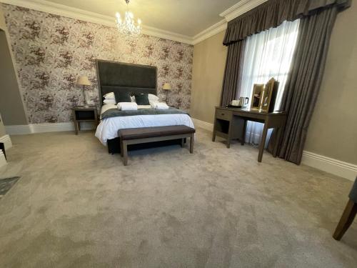 Fotografie z fotogalerie ubytování Y Seren Hotel v destinaci Carmarthen