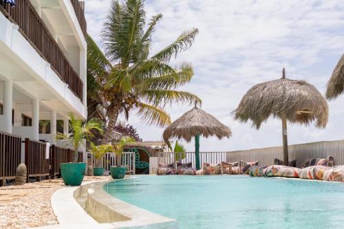 Bazén v ubytování ZAN Oasis Hotel nebo v jeho okolí