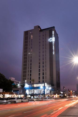 OZ Hotel Collection — Facade/entrance
