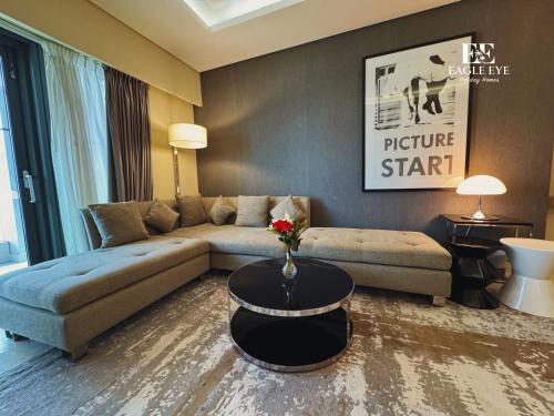 EagleEye Paramount Tower D 1BR Sleeps 4