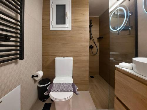 Elegant Athenian Escape near Lycabettus