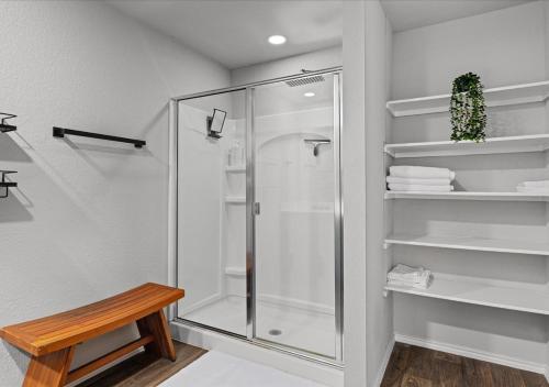 Koupelna v ubytování Modern, Spacious Home 4BR Near Airport & Tesla